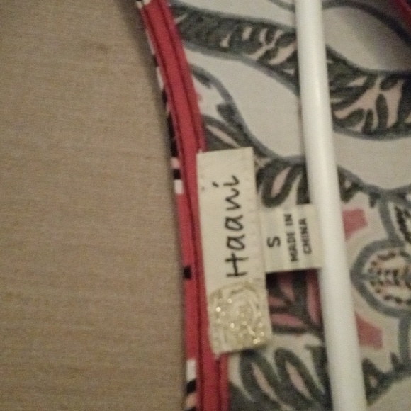 Dress - Picture 3 of 3